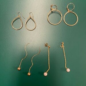 Gold Earrings Set